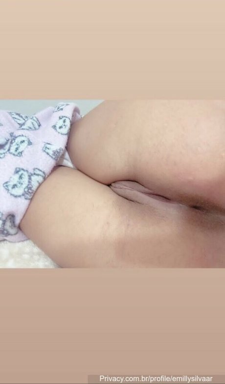 Emillysilvaa r sex actress picture