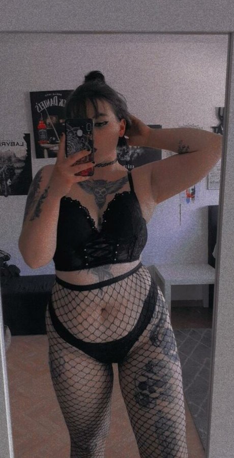 Lenaofficial model high quality pics