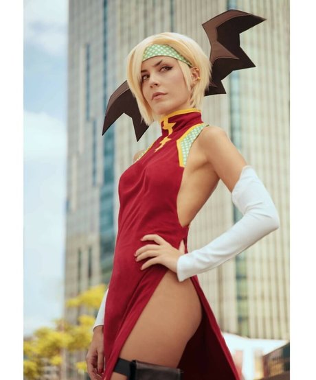 MiikhyDeafening pornstar sexy pics