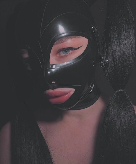 Bronnica pornstar naked image