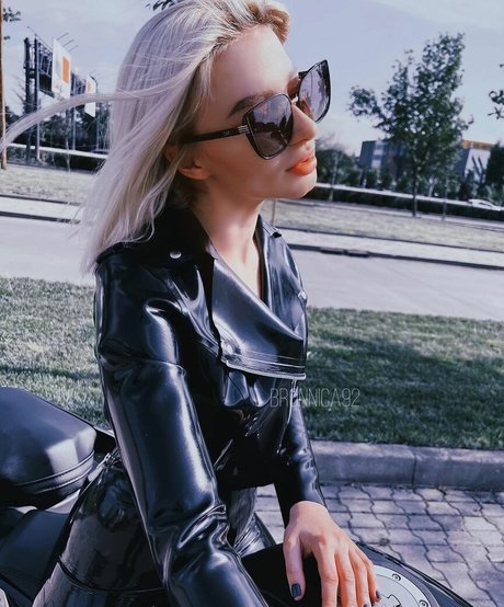 Bronnica star erotic pic