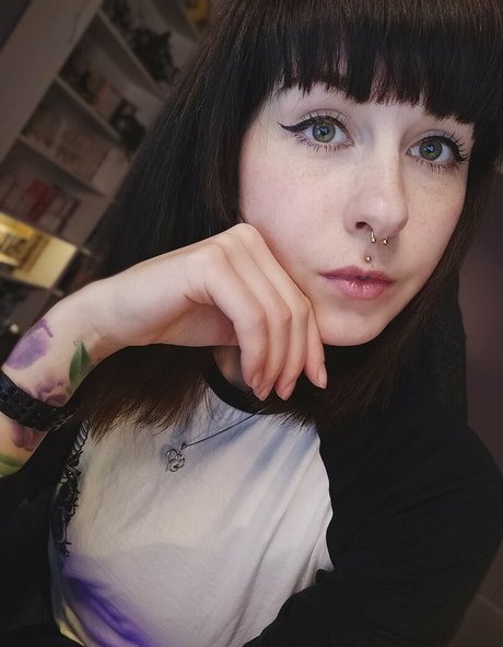 romisu model nice archive