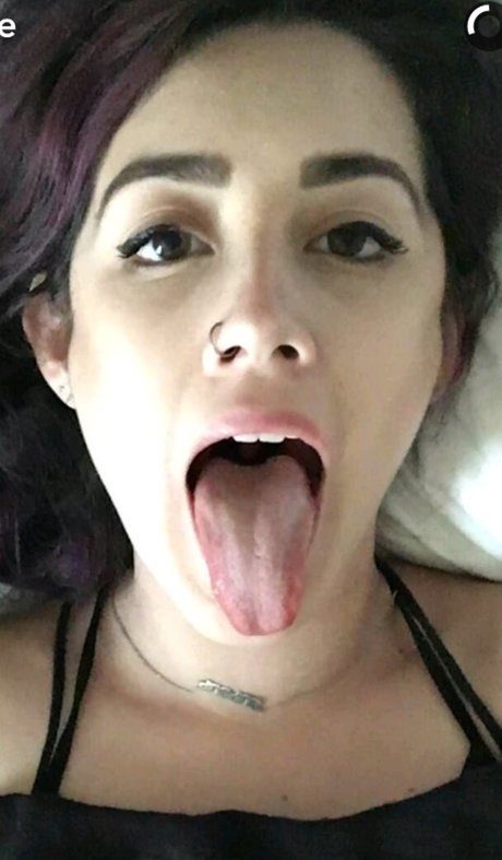 Shandude sexy pornstar img