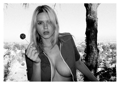 Elle Brittain best pornstar image