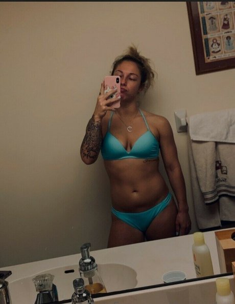 Emilyy Jayye porn actress photos