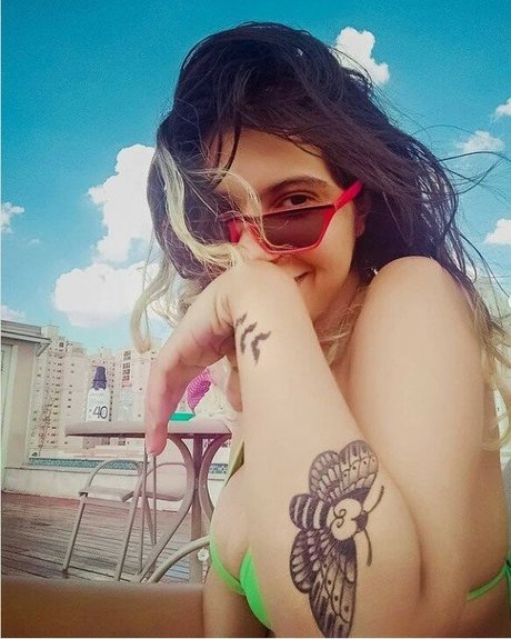 BolinhoSelvagem sexy model photo