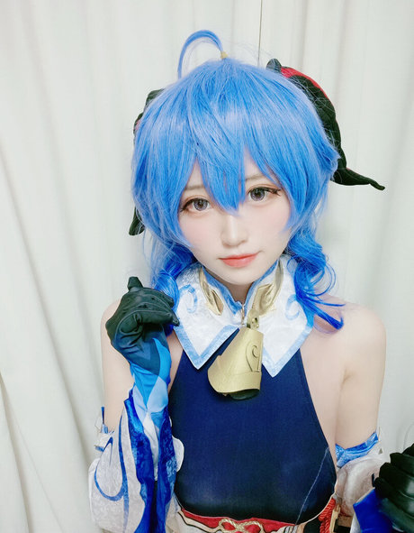 Chiyoalbum naked actress pic