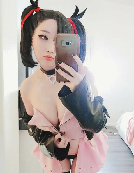 Rinnie Riot pornstar hot photo