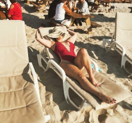 Katy Beaver perfect star photo