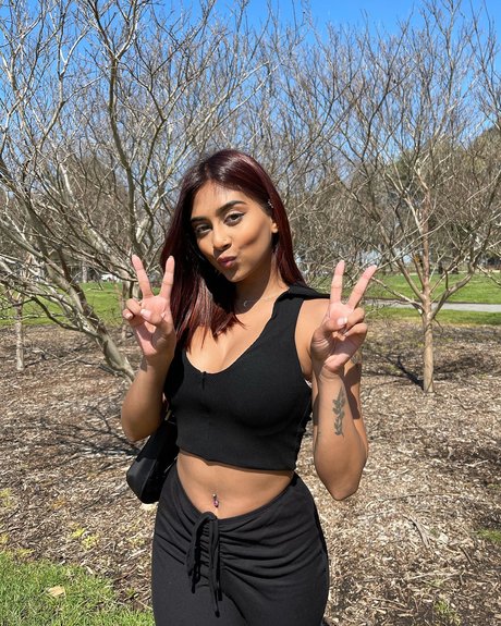 Chrissymenzies pornstar images