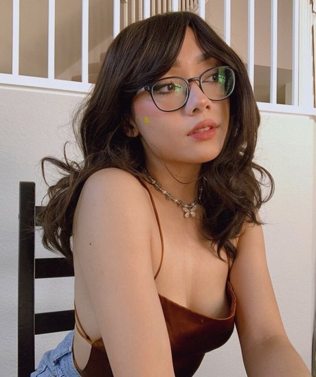 honeebell star exclusive images