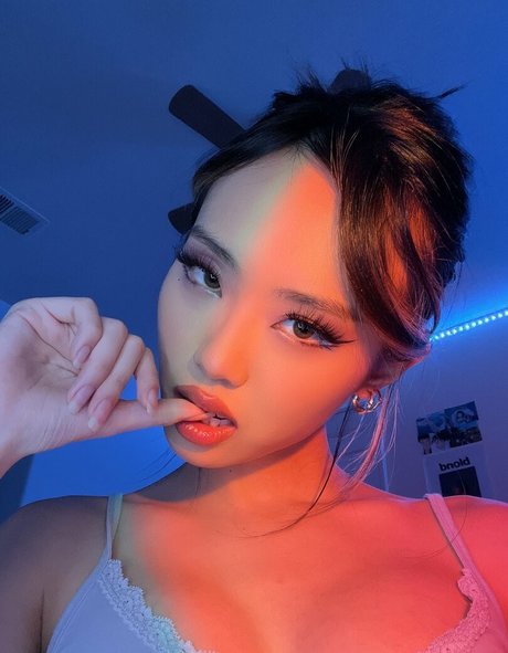 Chael dot star nice pics