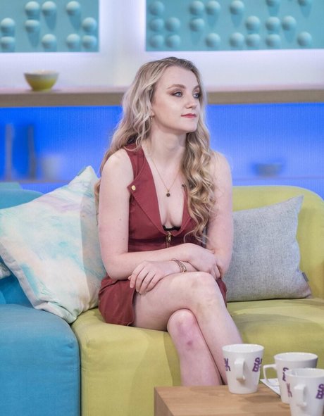 Evanna Lynch pornstar sex pics