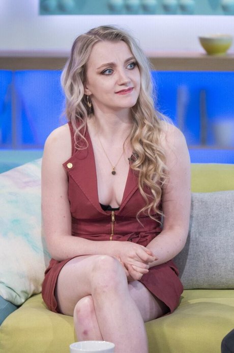 Evanna Lynch star erotic pictures