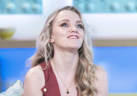 Evanna Lynch pornstar naked img