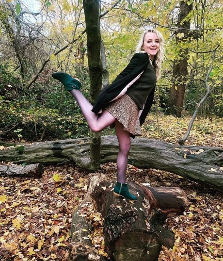 Evanna Lynch exclusive model pics