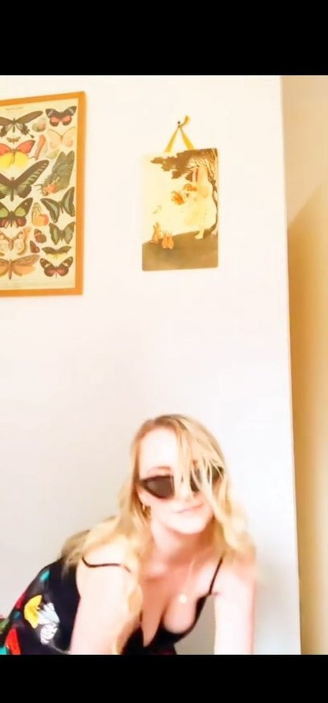 Evanna Lynch pornstar hot image