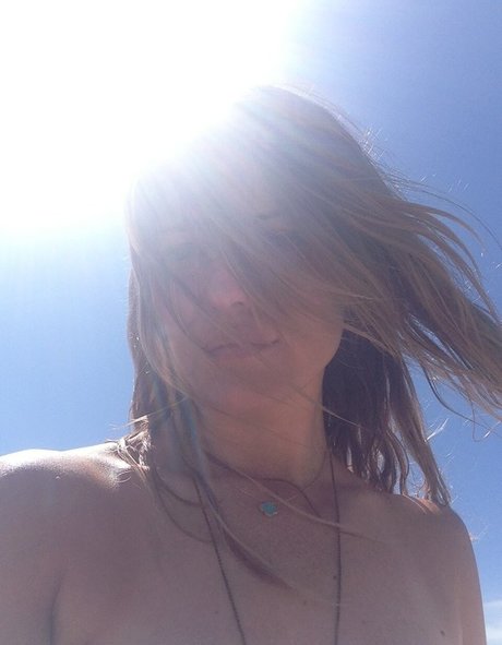 Ivana Milicevic model exclusive photos