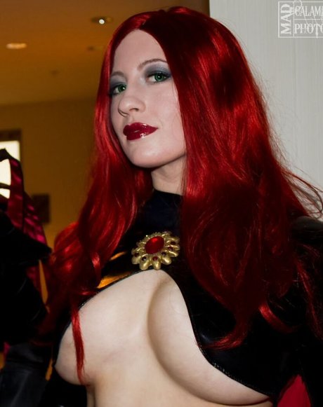 BelleChere nude model image