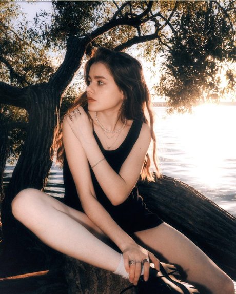 Tovpinets3 pornstar beautiful image