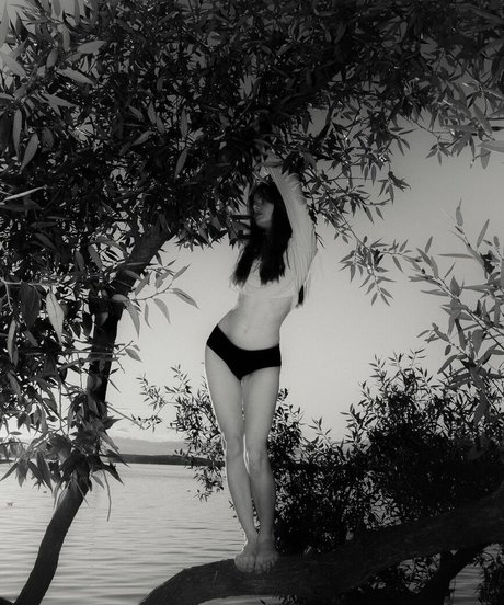 Tovpinets3 model pornographic photos