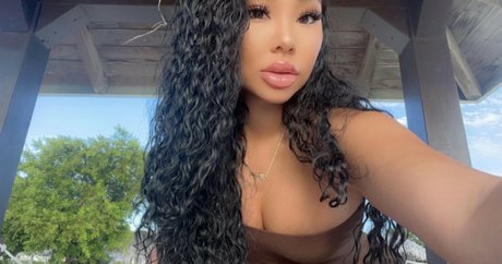 ohsoyoulily top pornstar pictures