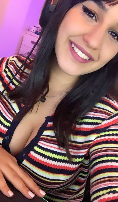 Lazypopa erotic actress picture