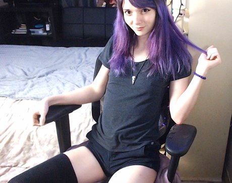 Erynmelts high quality model picture