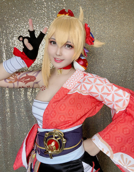 eyes onlyfans perfect pictures