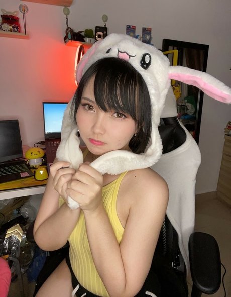 azulacan star naked image