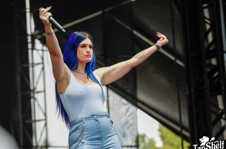 naked pictures onlyfans nudes archive