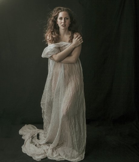 Michal Levinton nice model image