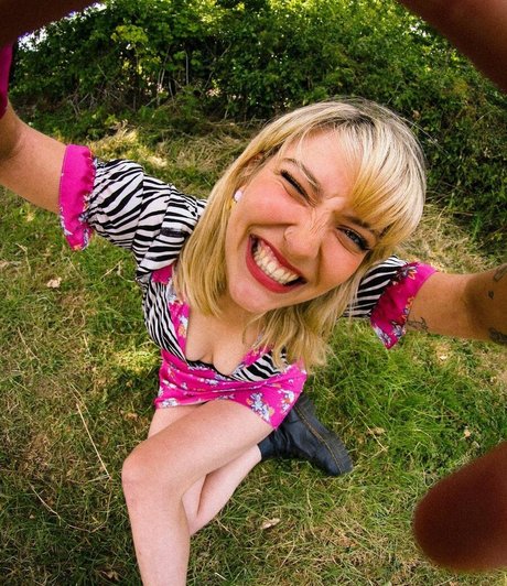 Cate Canning model exclusive picture