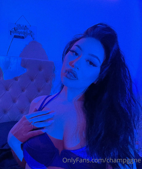 tattooed shemale onlyfans free pictures