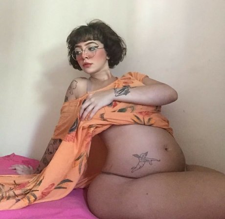 Amy maveriick beautiful actress photo