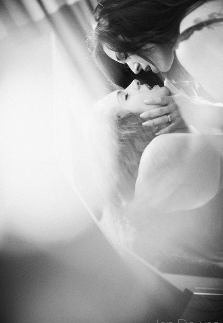 Emily Hamilton nude star archive