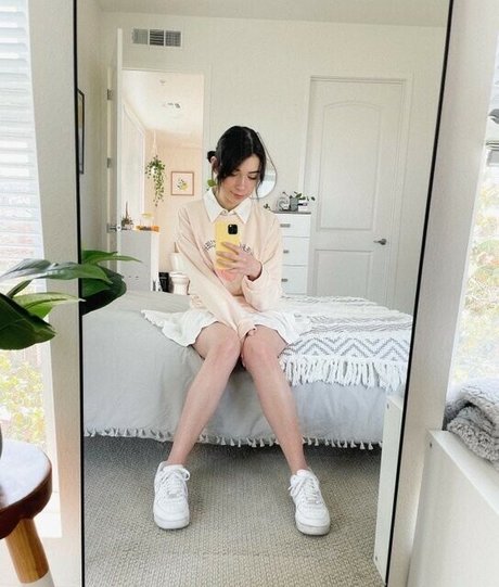 Shubble porn actress img