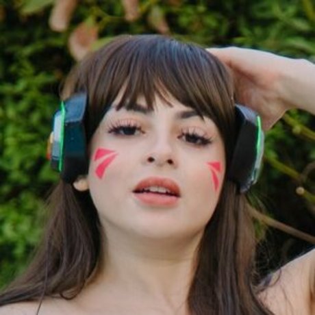 hisatin nice model pic