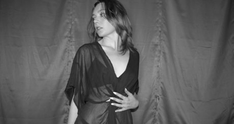 Juniperwoodsy naked model picture