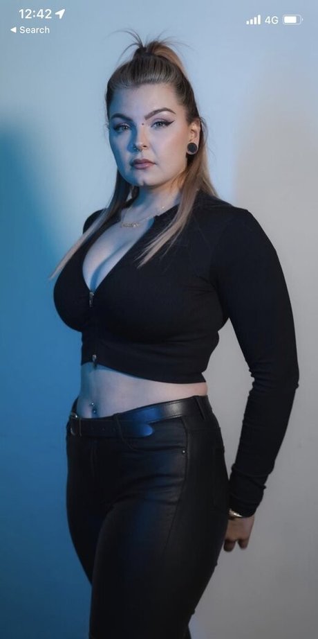 Ashleigh Harris star image