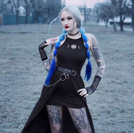 BlueAstrid star pornographic archive