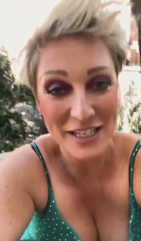 Becky Mantin sexy actress pictures