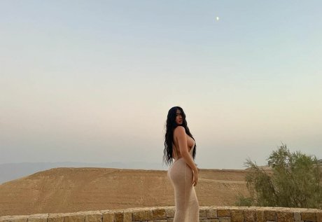 Esther Ng erotic pornstar archive