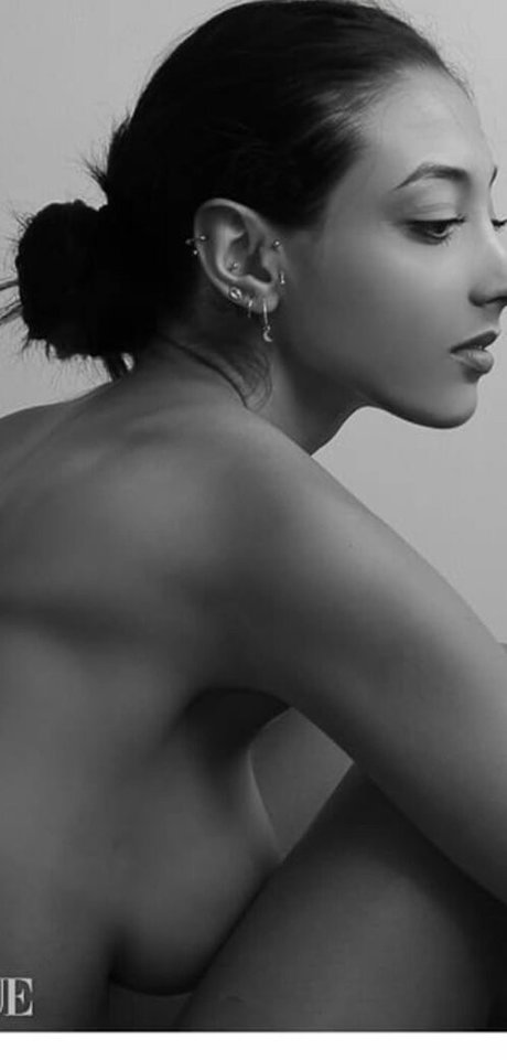 Morenaaluna sex model pic