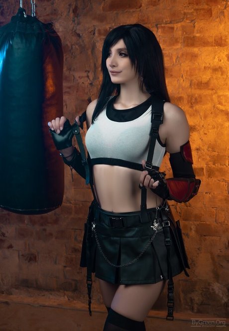 Mari Evans nude model picture