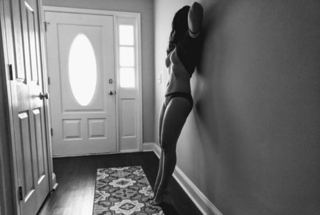 naturallybraless41 adult actress pictures