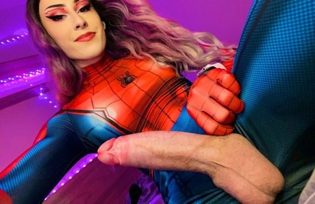 TS Olympia star erotic pictures