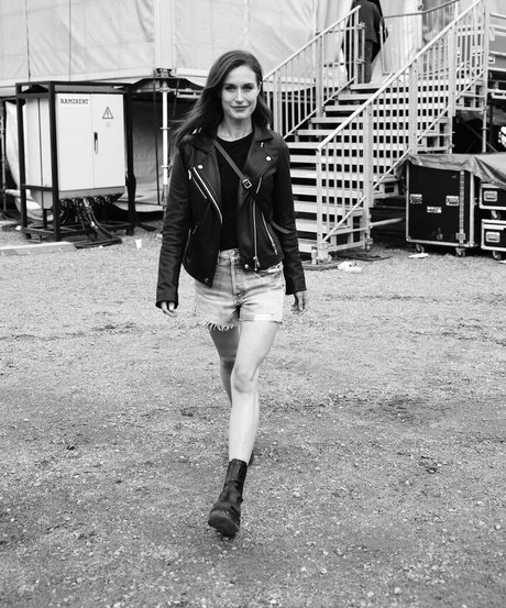 Sanna Marin hot actress image