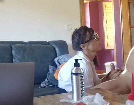 Naked Traveler star nice image