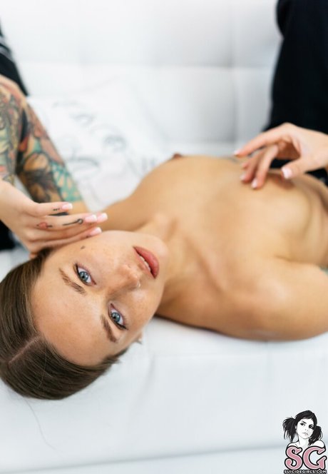 Valeriyaa exclusive pornstar pics